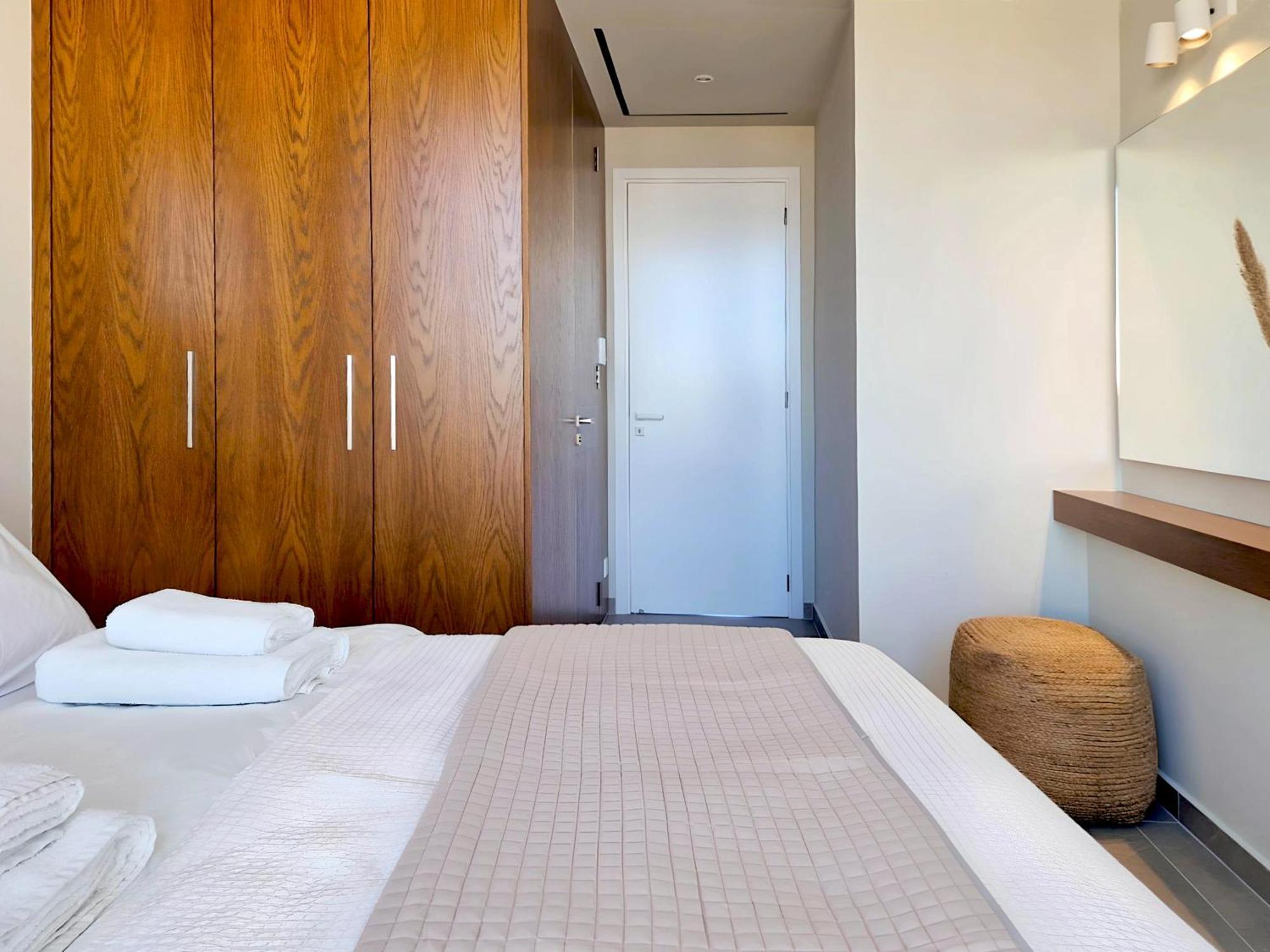 Aeon Residences - In The Heart Of Paphos Exterior foto